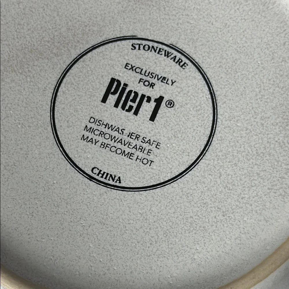 Retired Pier 1 Speckled Stoneware White Ceramic Round Bowl‎